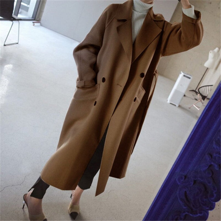 Frieda | Manteau pour femmes en laine longue avec revers et double boutons