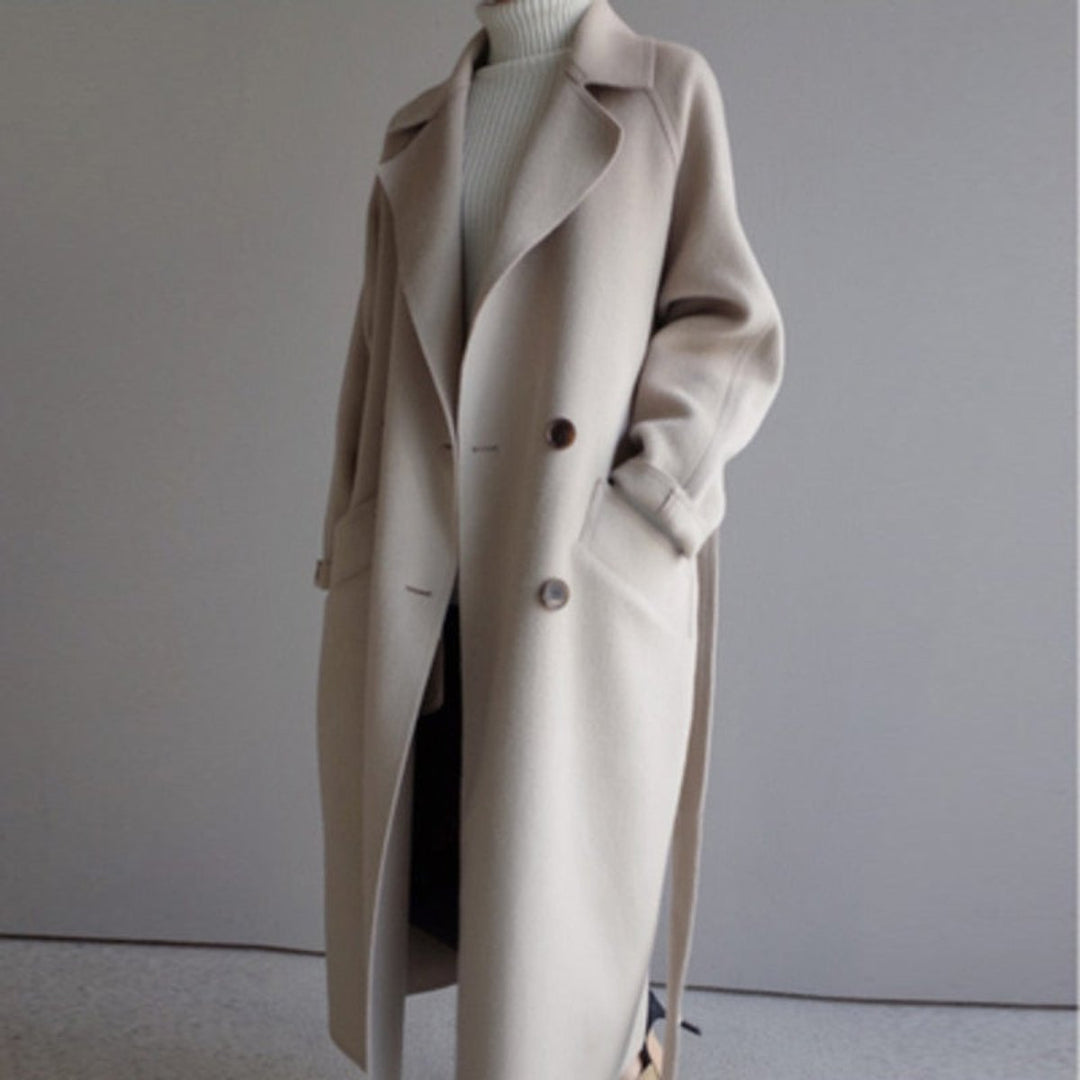 Frieda | Manteau pour femmes en laine longue avec revers et double boutons