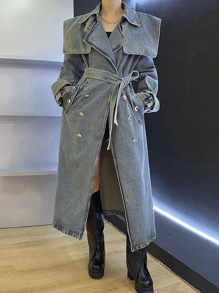 Manteau pour femmes avec double boutonnage et col revers