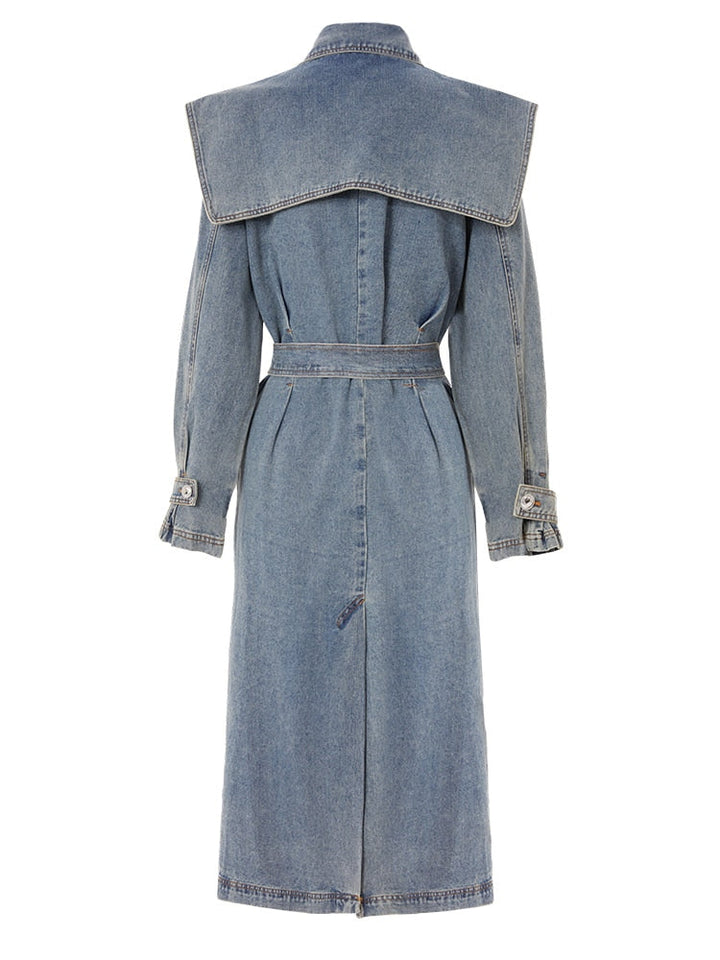 Manteau pour femmes avec double boutonnage et col revers