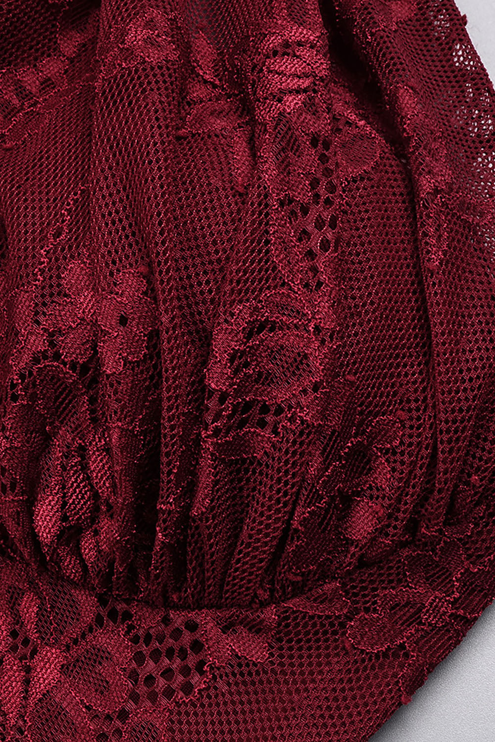 Robe maxi femme à une épaule avec motif en dentelle et jupe froncée
