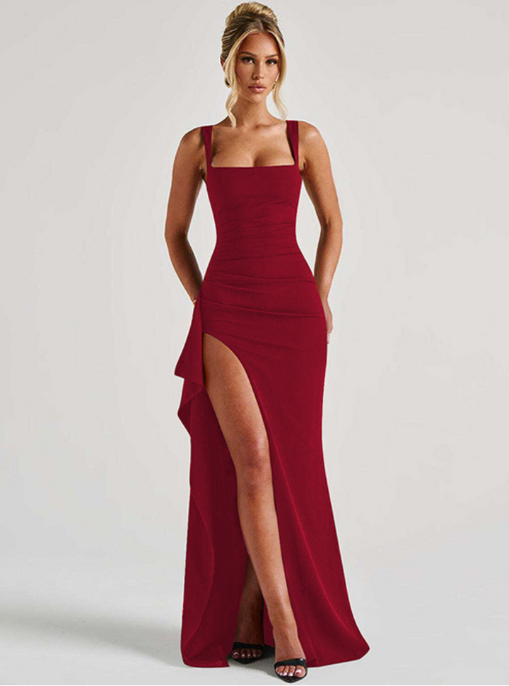 Robe maxi femme avec décolleté carré, bretelles larges et fente haute