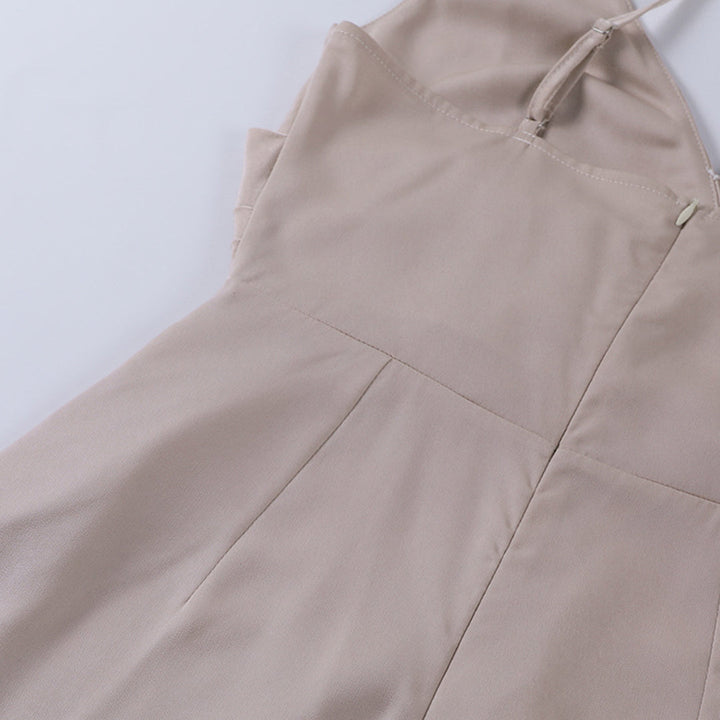Robe maxi femme avec bretelles spaghetti, décolleté drapé et fente latérale