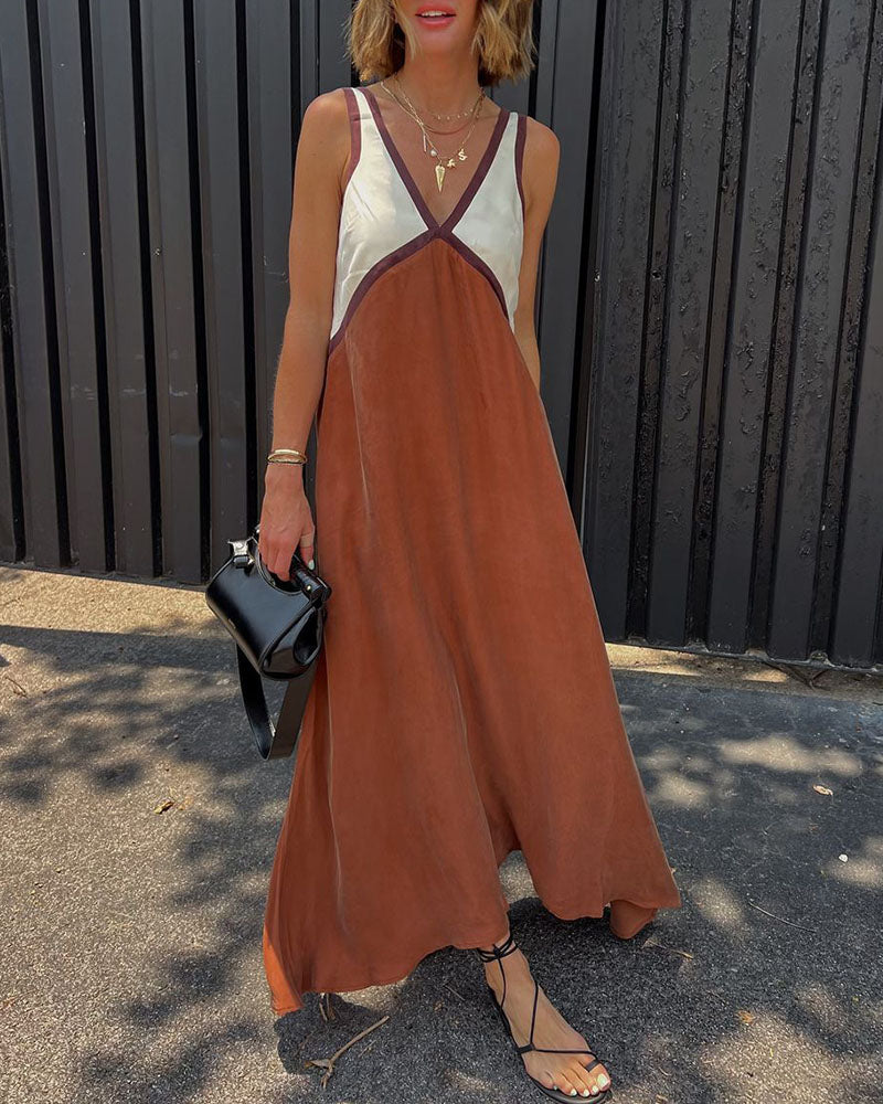 Robe maxi femme avec décolleté en V profond et motif bicolore