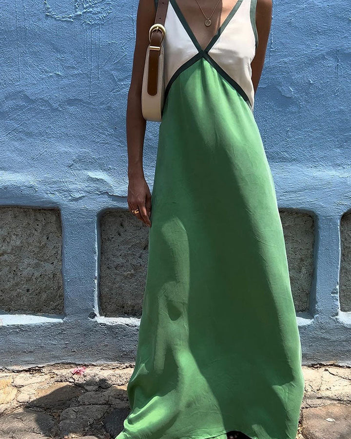 Robe maxi femme avec décolleté en V profond et motif bicolore