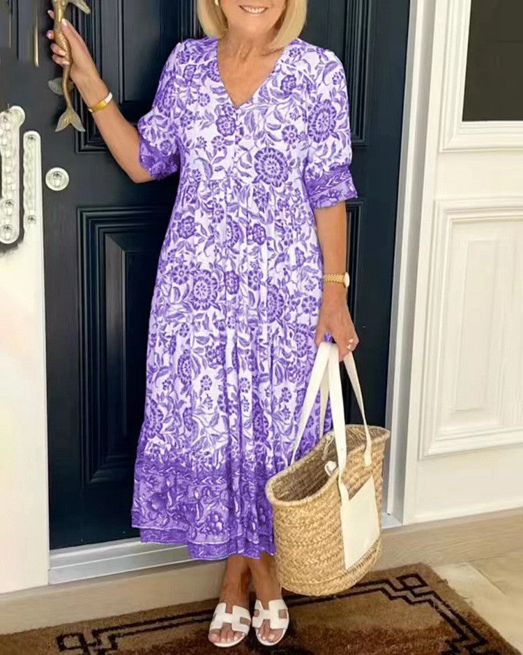 Robe maxi femme avec décolleté en V, patte de boutonnage et motif floral