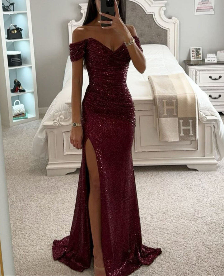 Robe maxi femme sans épaules avec décolleté en cœur, surface en sequins et fente latérale haute