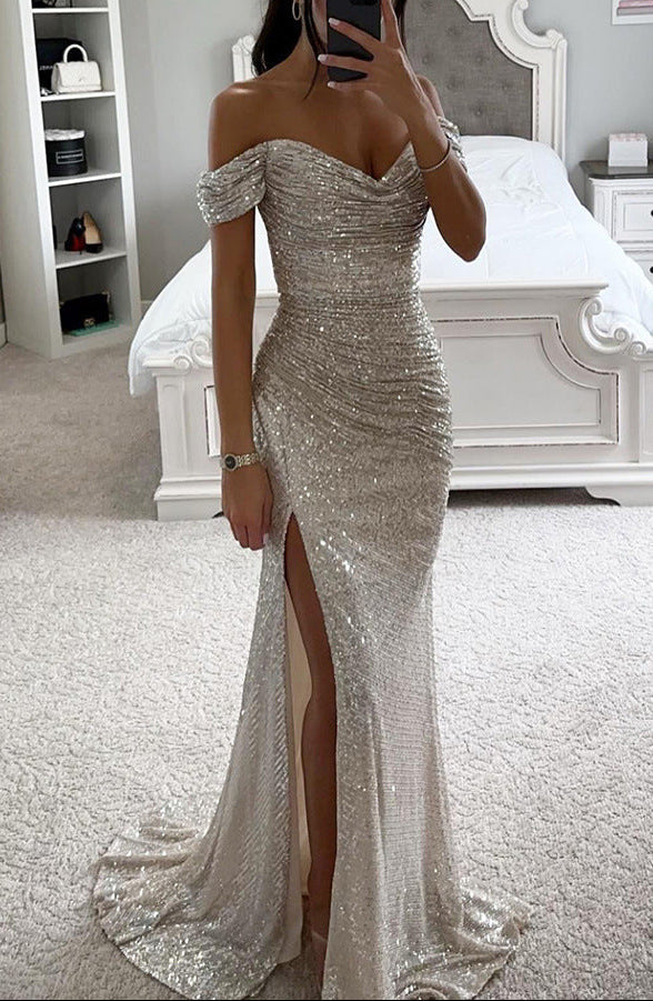 Robe maxi femme sans épaules avec décolleté en cœur, surface en sequins et fente latérale haute