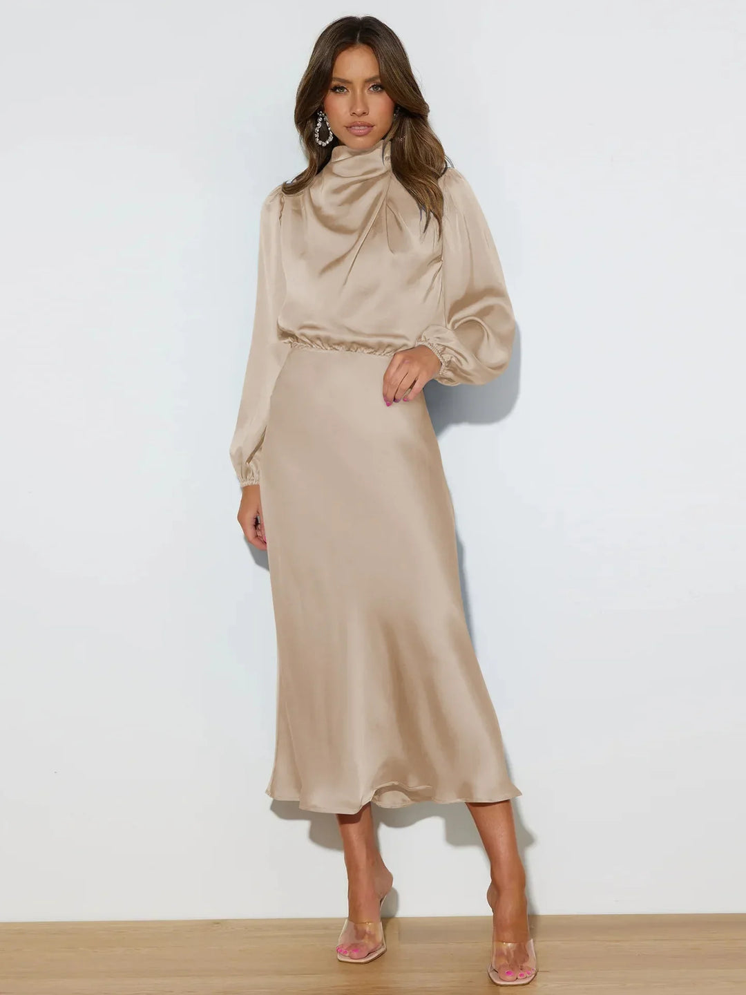 Robe midi femme avec col roulé et manches ballon à taille élastique