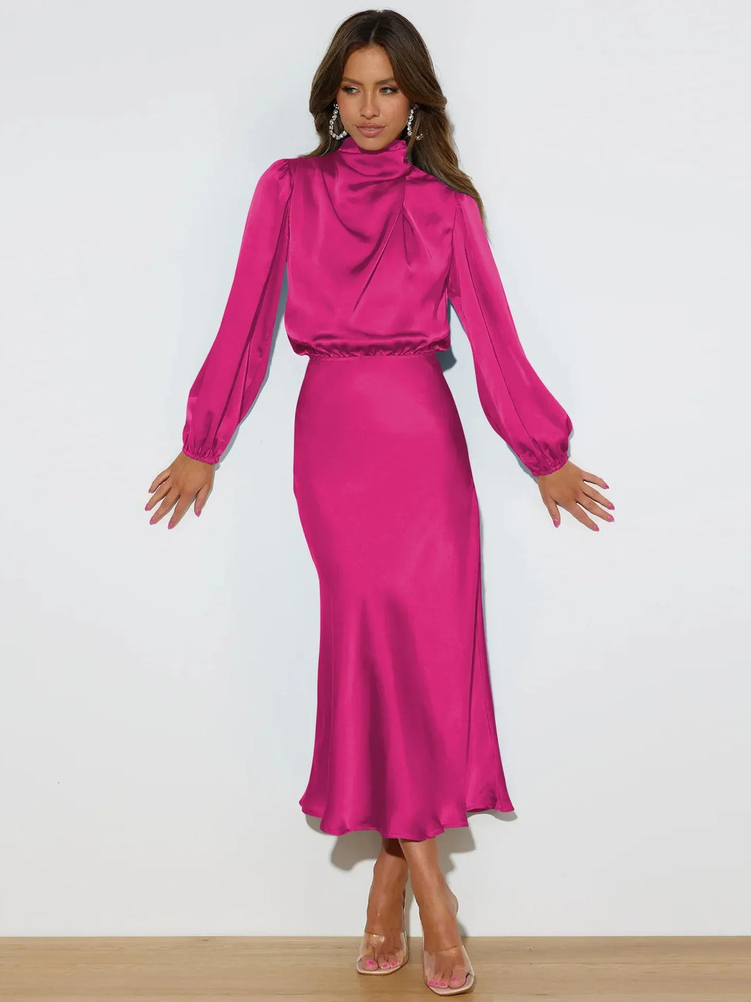 Robe midi femme avec col roulé et manches ballon à taille élastique