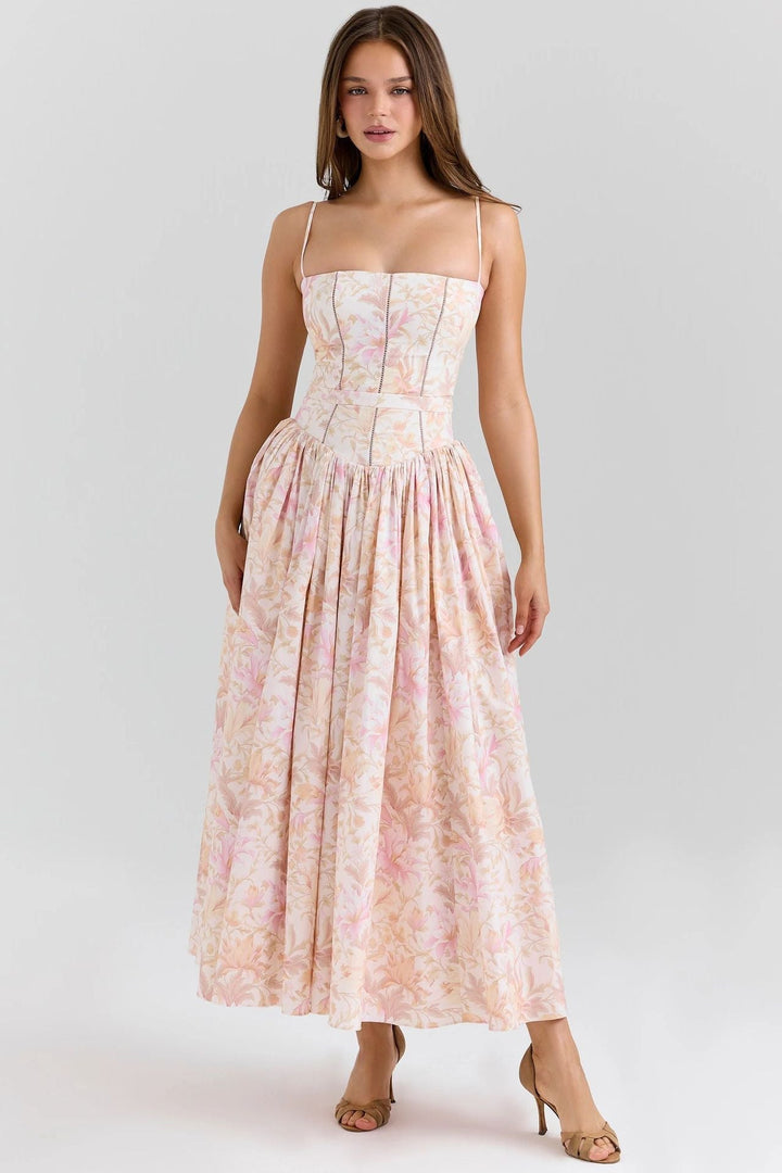 Robe midi femme avec bretelles spaghetti et coutures de corset sur le haut