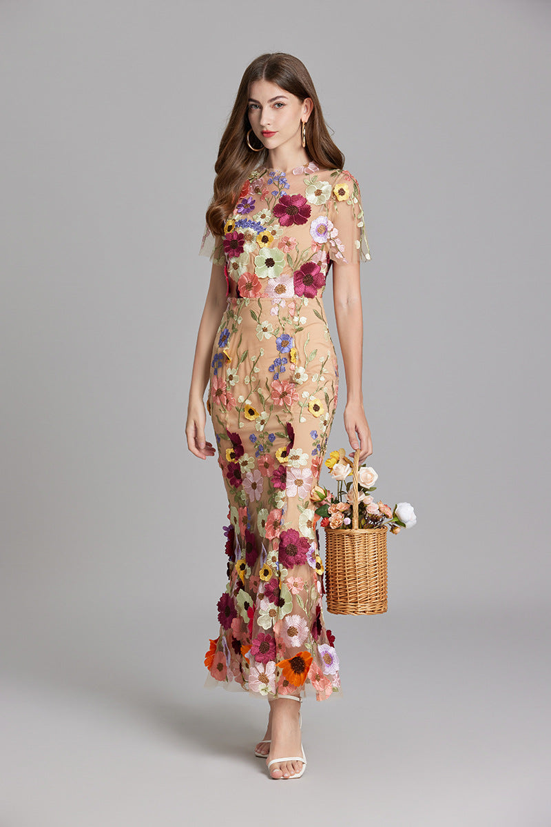 Robe Midi Femme à Manches Courtes Col Rond avec Applications Florales et Superposition Transparente