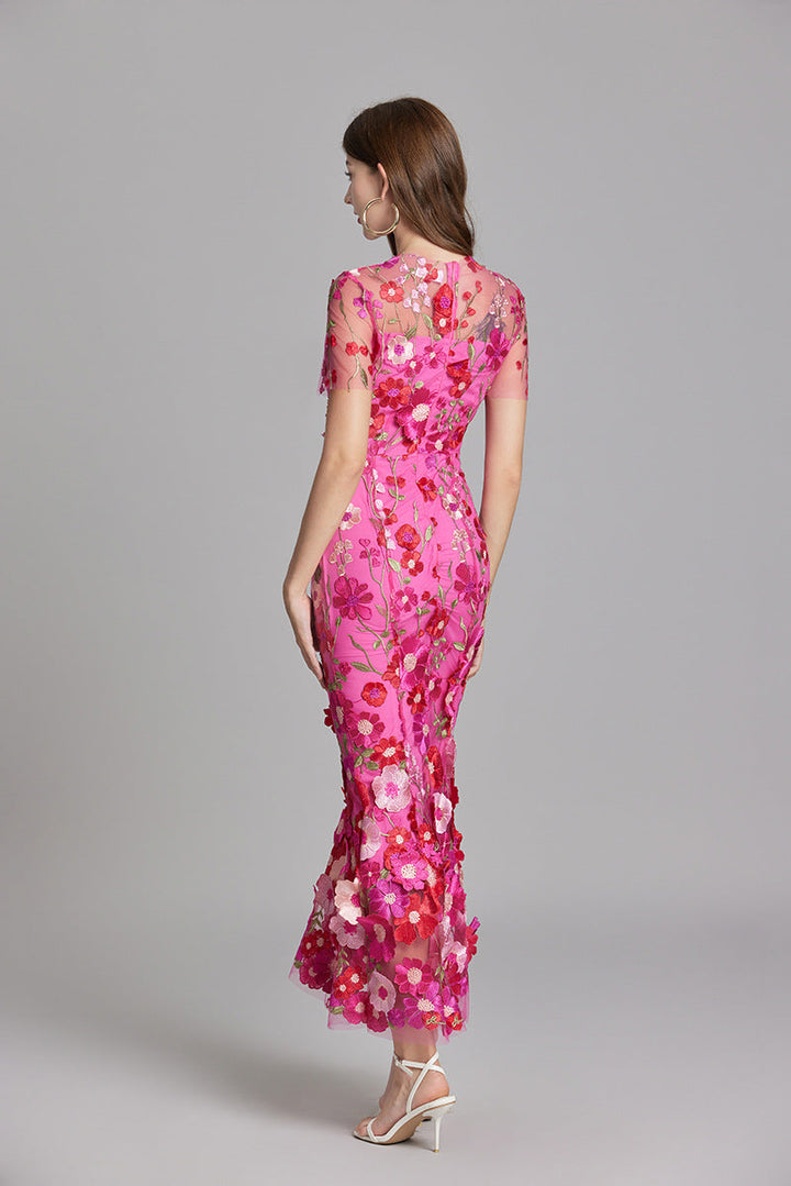 Robe Midi Femme à Manches Courtes Col Rond avec Applications Florales et Superposition Transparente
