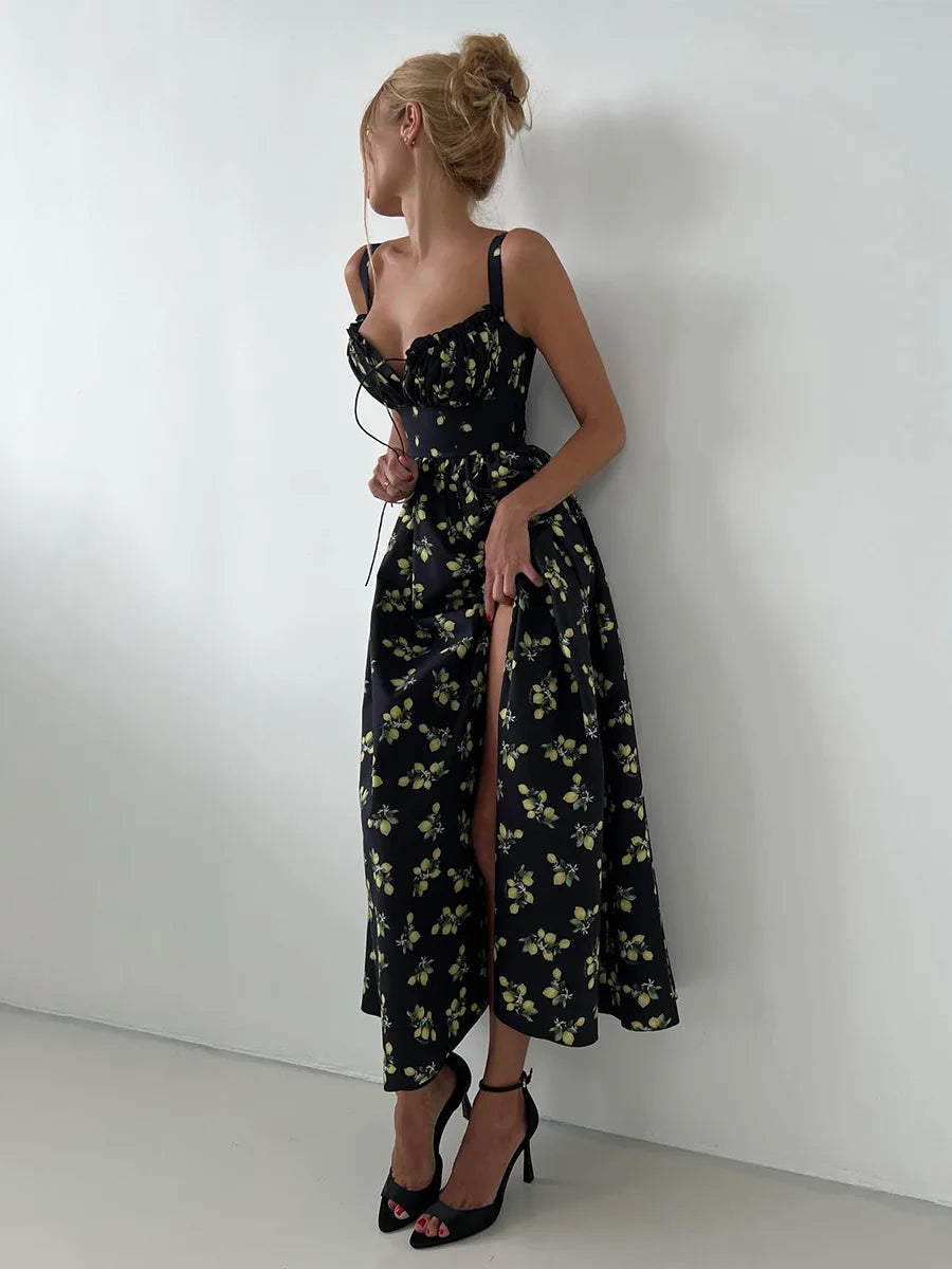 Robe midi femme avec motif et décolleté en cœur, fente latérale et bretelles