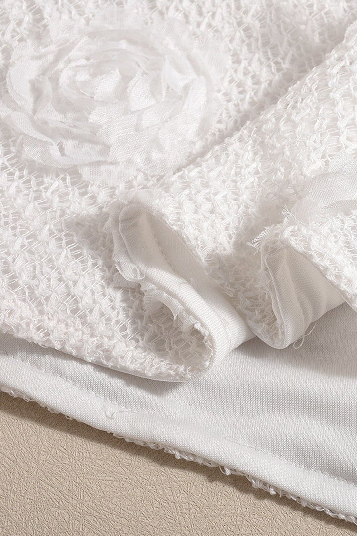 Robe mini pour femmes avec bretelles à nouer et appliques de roses 3D