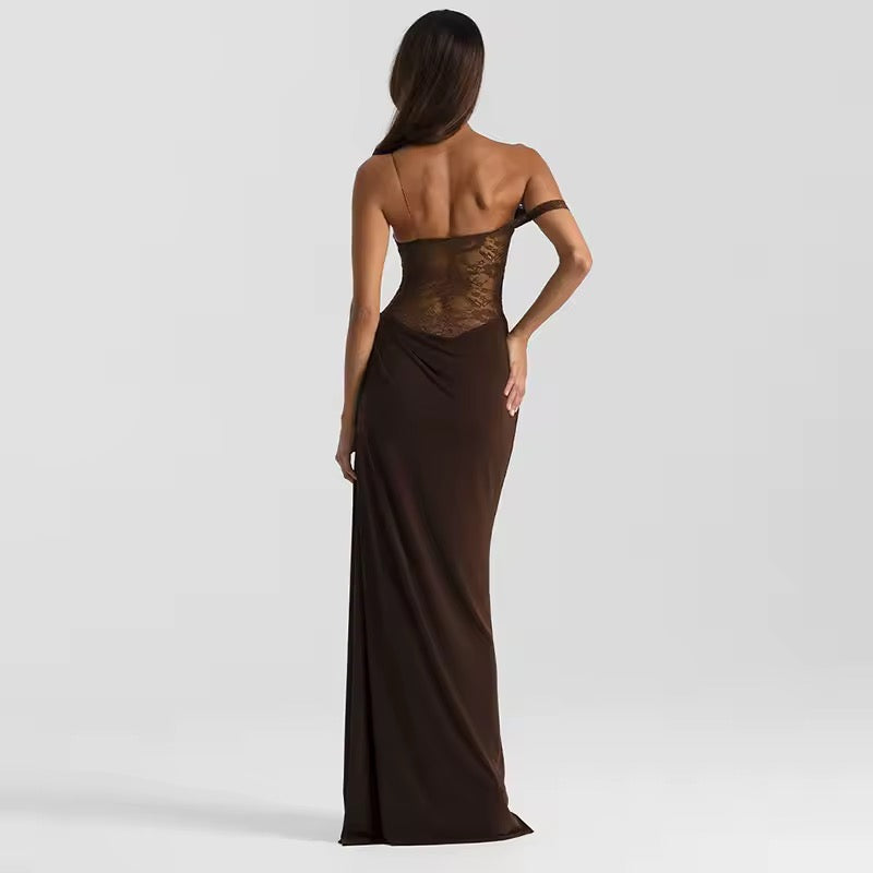Robe maxi off-shoulder pour femmes avec un haut semi-transparent structuré et une jupe froncée