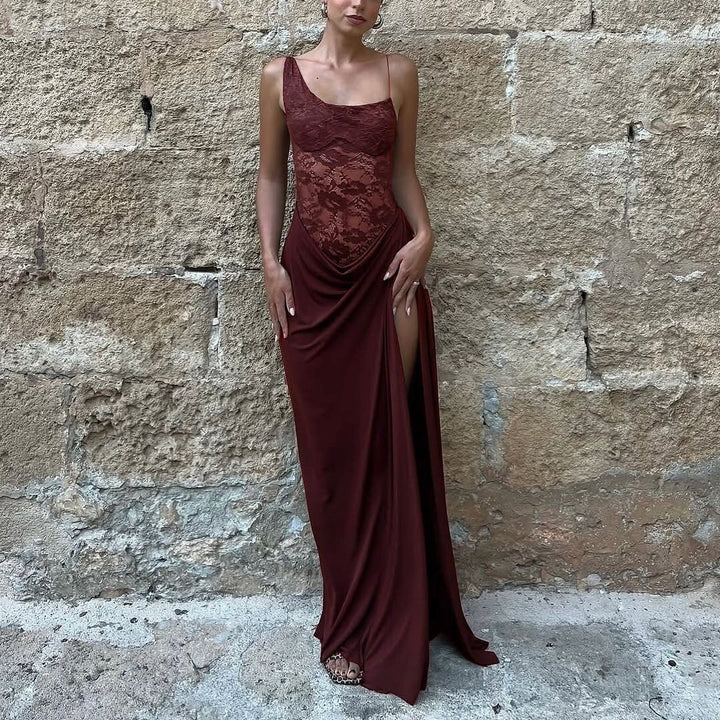 Robe maxi off-shoulder pour femmes avec un haut semi-transparent structuré et une jupe froncée