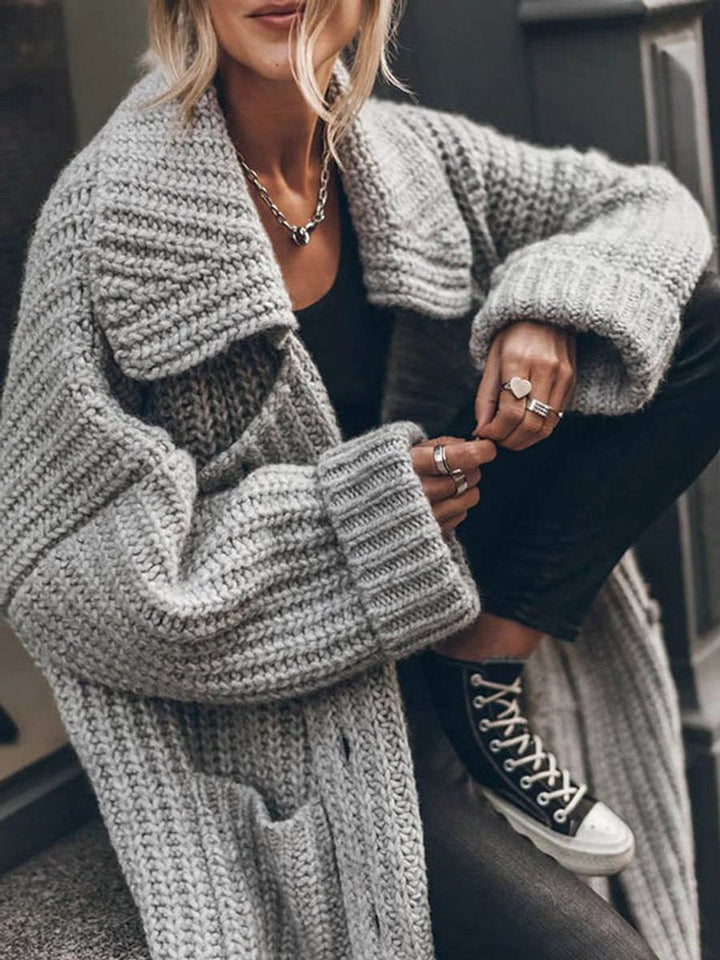 Marlene | Cardigan en grosse maille oversized pour femmes avec revers et boutons