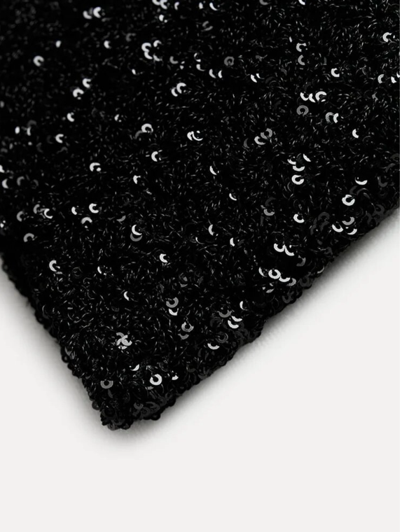 Robe mini à paillettes pour femmes avec col montant et épaules accentuées