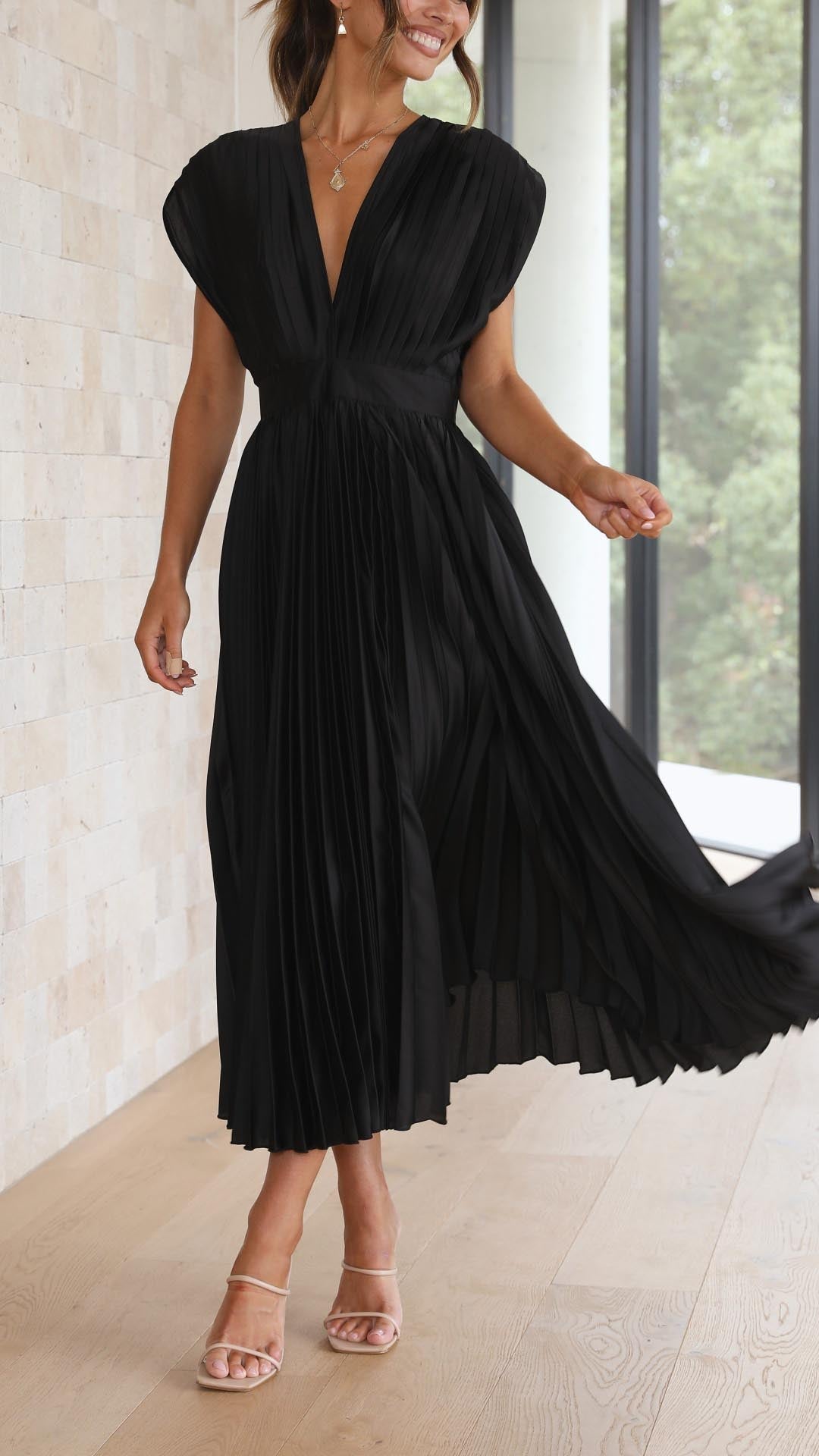 Robe Midi Plissée pour Femmes avec Décolleté en V Profond et Ceinture à la Taille