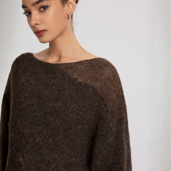 Pull femme avec décolleté bateau et manches longues
