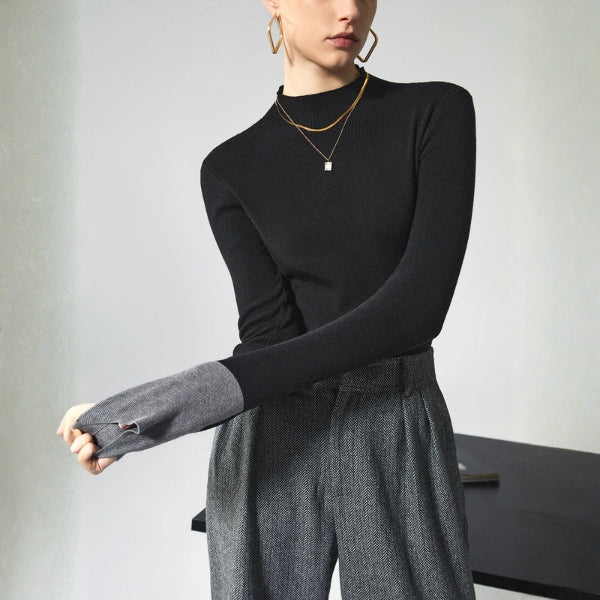 Pull femme à manches longues, bords-côtes et col roulé sans fermeture