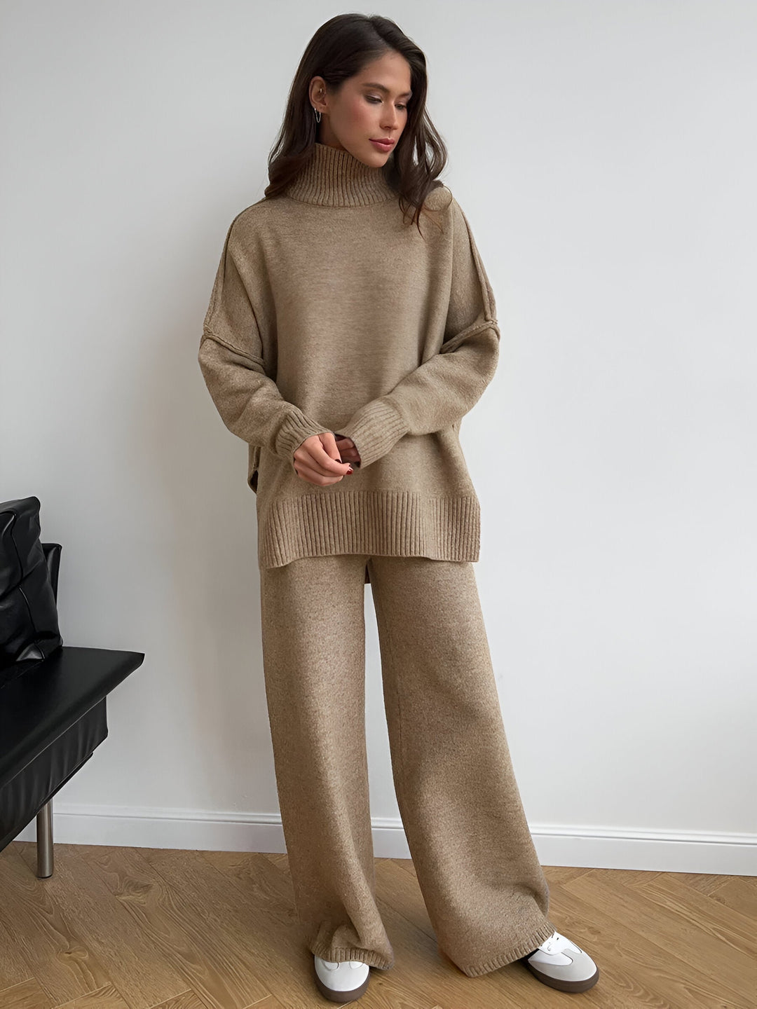 Ensemble de pull à col roulé et pantalon large pour femmes avec manches longues
