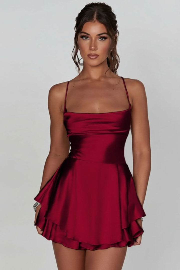 Amelie | Robe de cocktail sans dos en satin pour femmes, taille froncée, mini-jupe