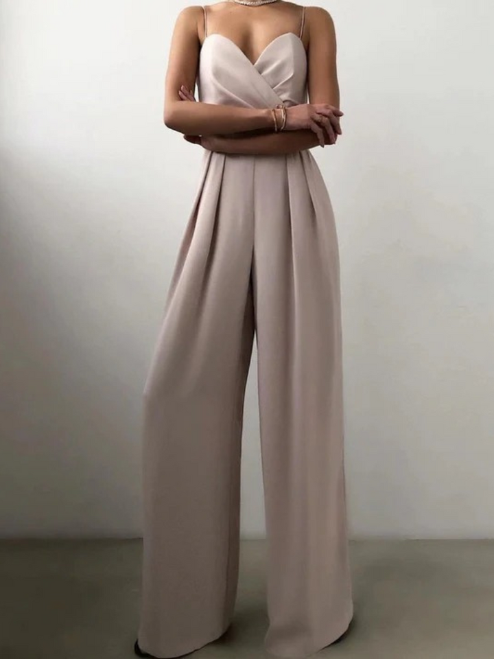 Jumpsuit féminin élégant avec jambes larges | Été
