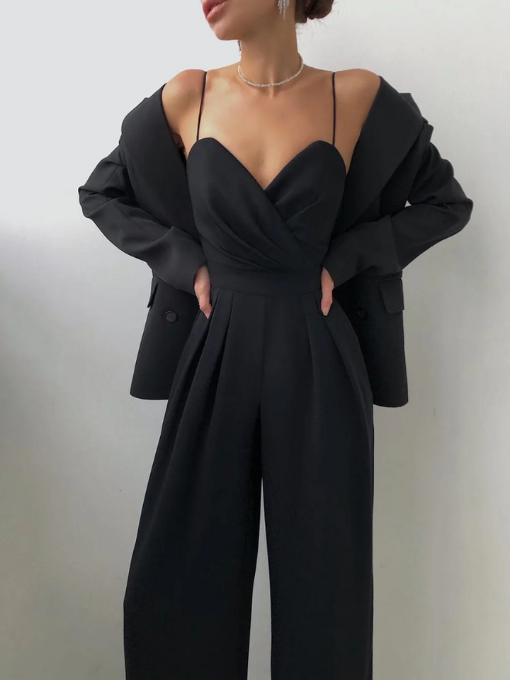 Jumpsuit féminin élégant avec jambes larges | Été