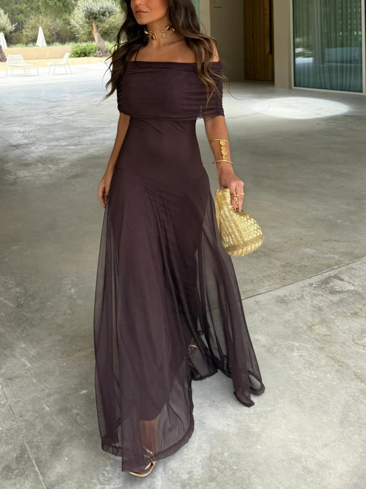 Robe maxi sans épaules pour femmes avec haut froncé et jupe semi-transparente