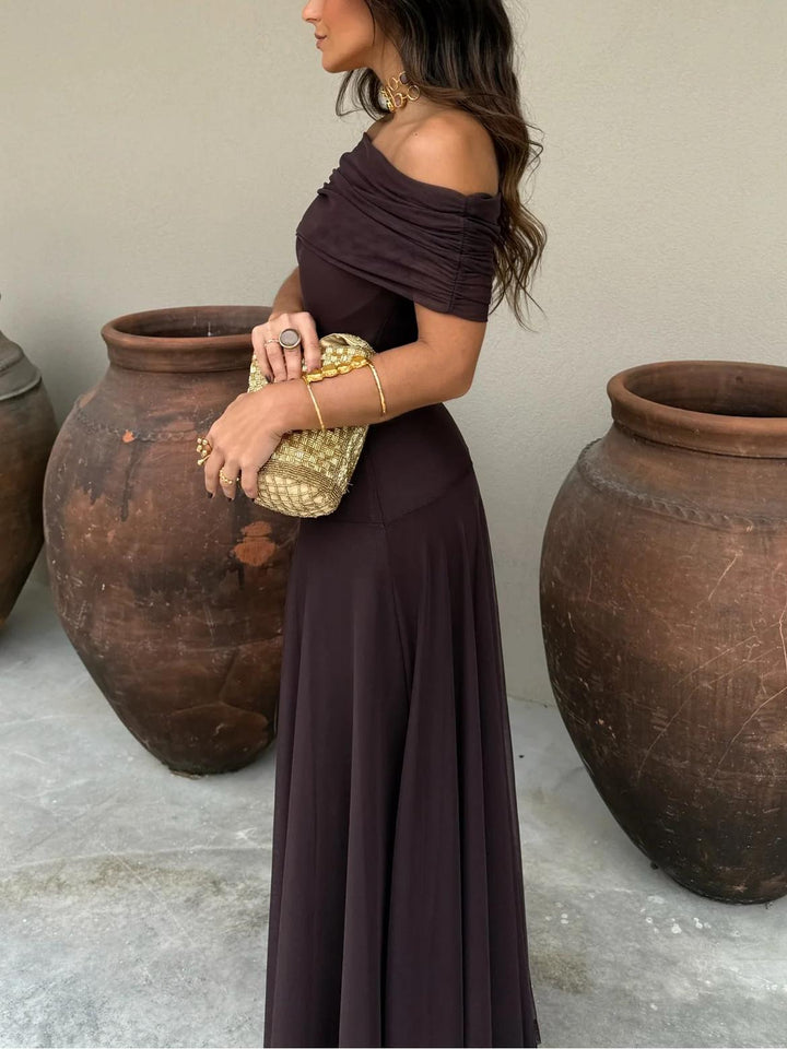 Robe maxi sans épaules pour femmes avec haut froncé et jupe semi-transparente