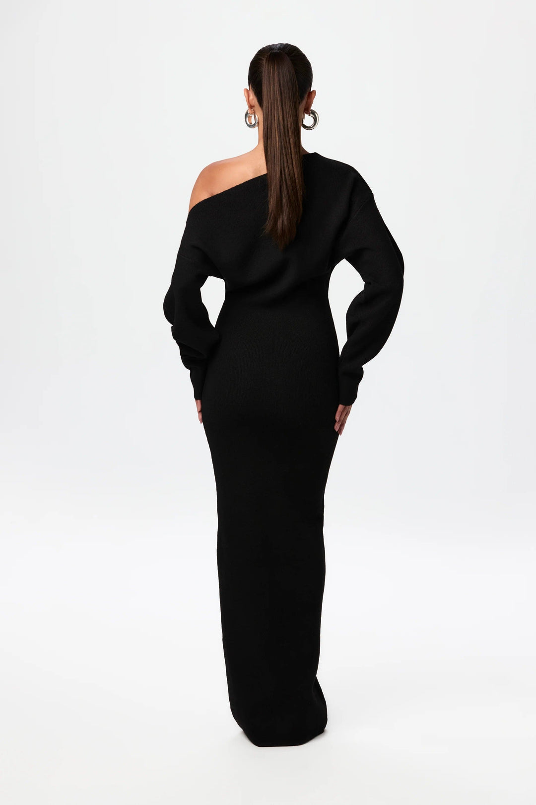 Robe Tricot Femme Sans Épaules avec Décolleté Asymétrique, Manches Longues et Longueur Maxi