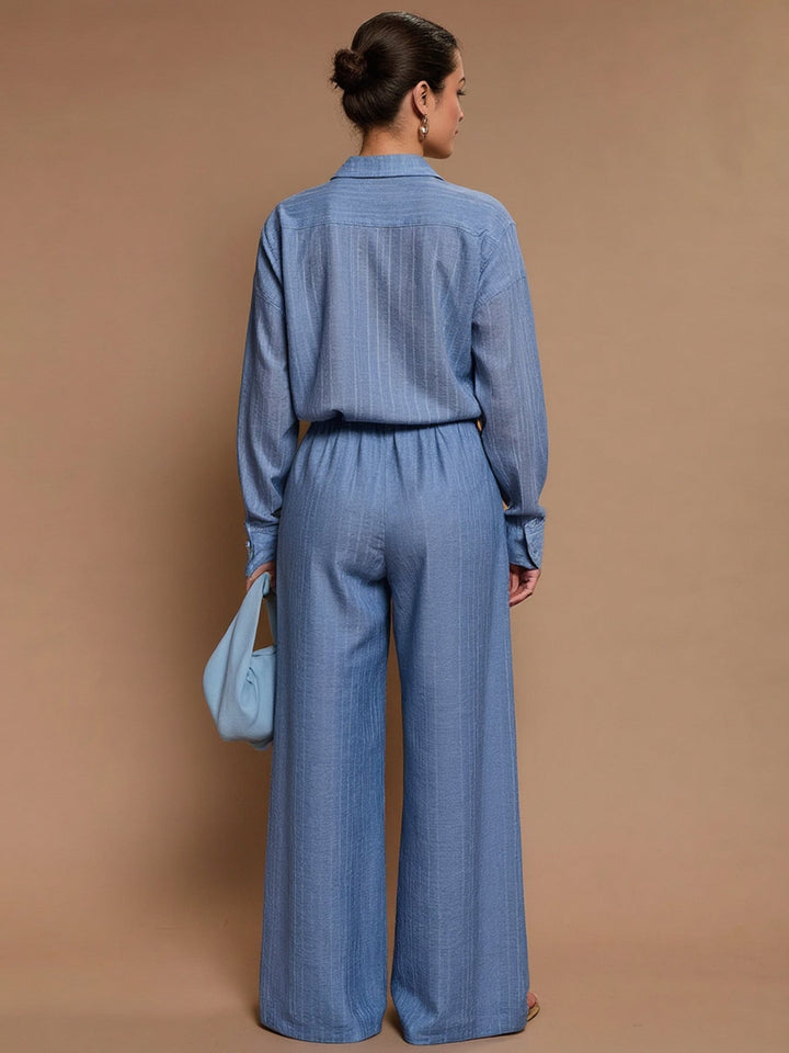 Ensemble pour femmes avec col chemise, patte de boutonnage et jambe de pantalon large