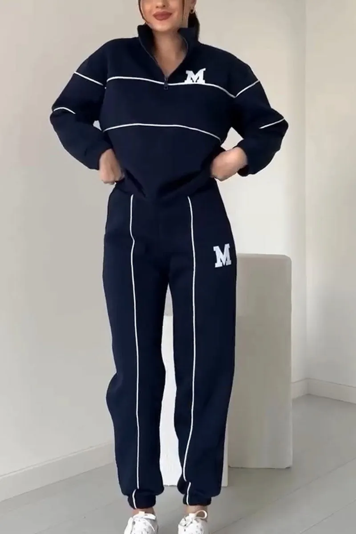 Ensemble pour femmes avec pull à demi-zip et pantalon de jogging avec bandes contrastées