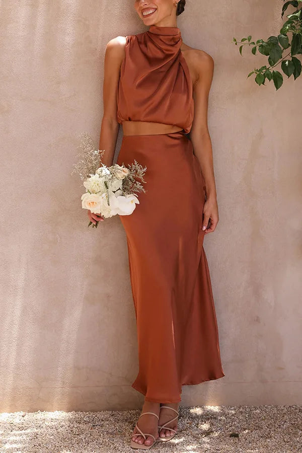 Ensemble femme avec top à nouer et jupe midi