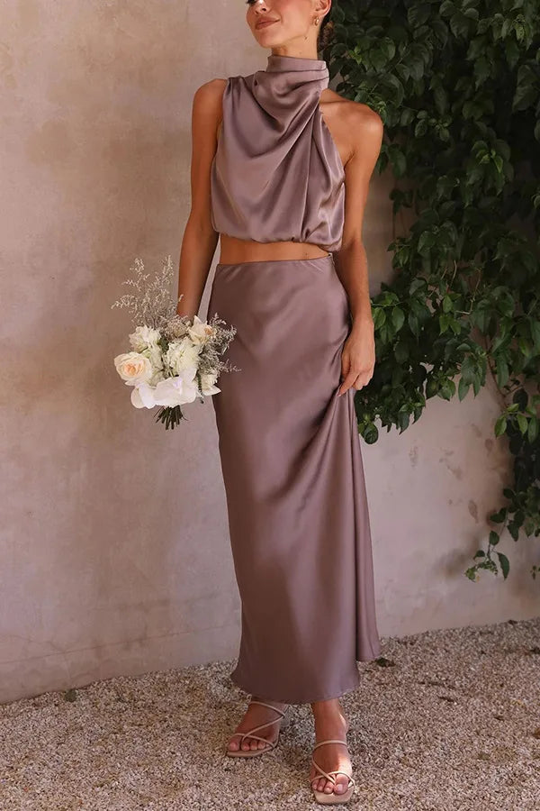 Ensemble femme avec top à nouer et jupe midi