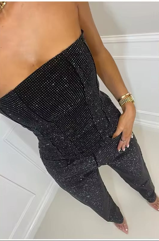 Ensemble femme avec haut à paillettes et pantalon long