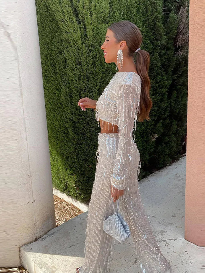 Ensemble pour femmes avec haut à sequins et pantalon long