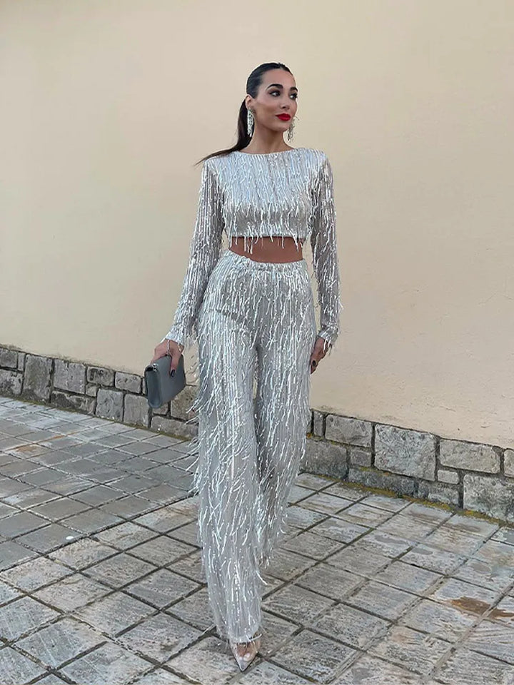 Ensemble pour femmes avec haut à sequins et pantalon long