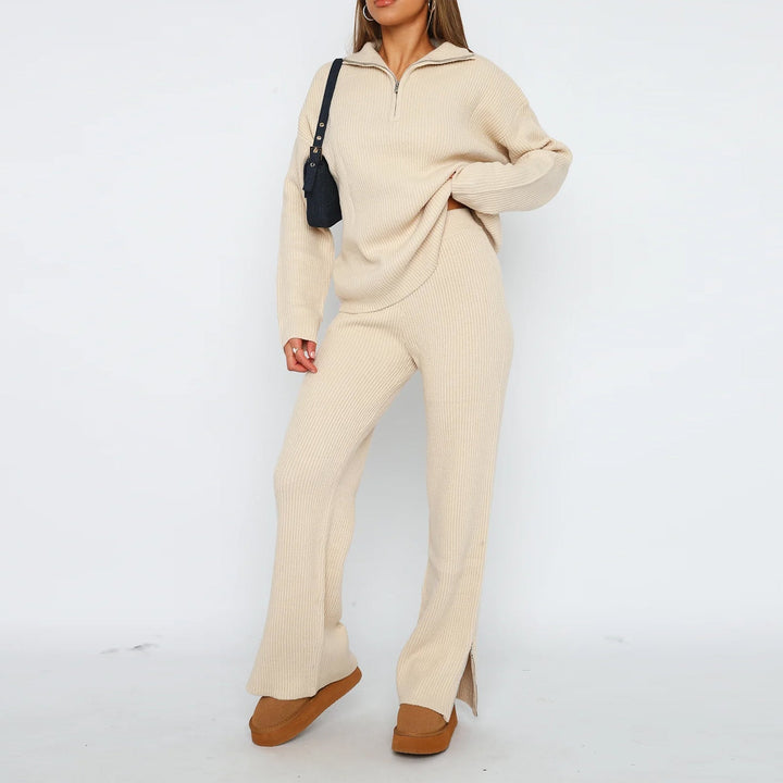 Ensemble pour femmes avec pull à fermeture éclair et pantalon à texture côtelée