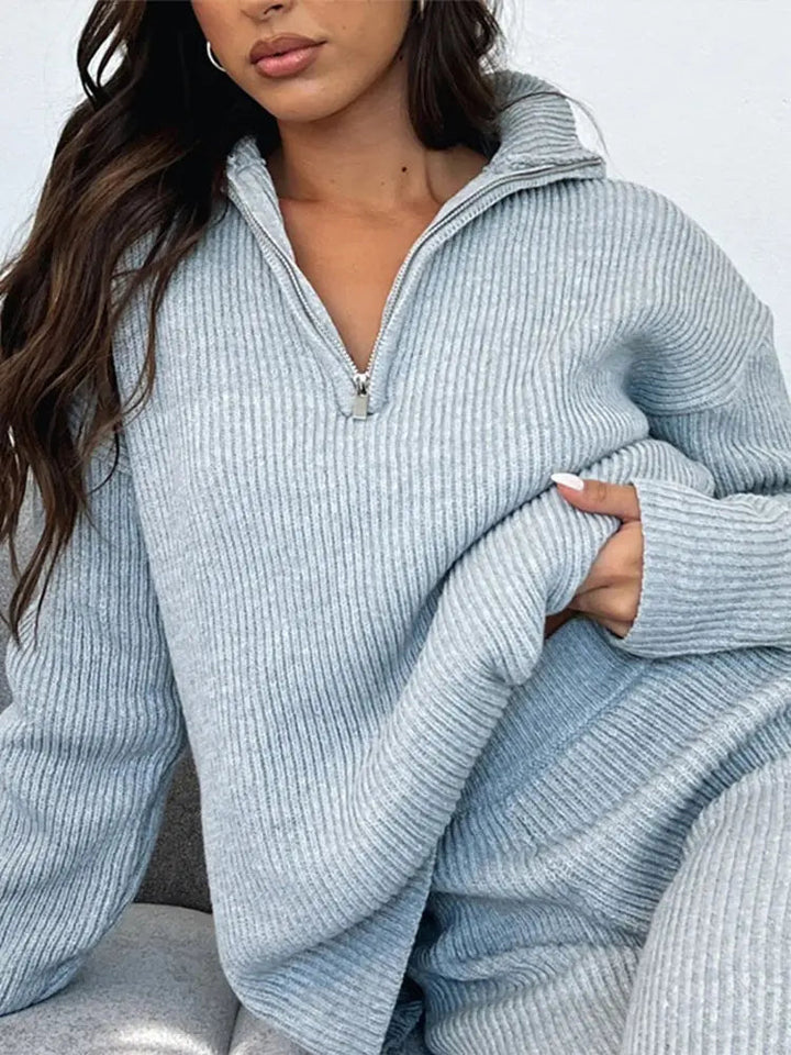 Ensemble pour femmes avec pull à fermeture éclair et pantalon à texture côtelée