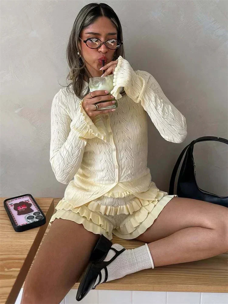 Ensemble d'été pour femmes avec top à volants et short