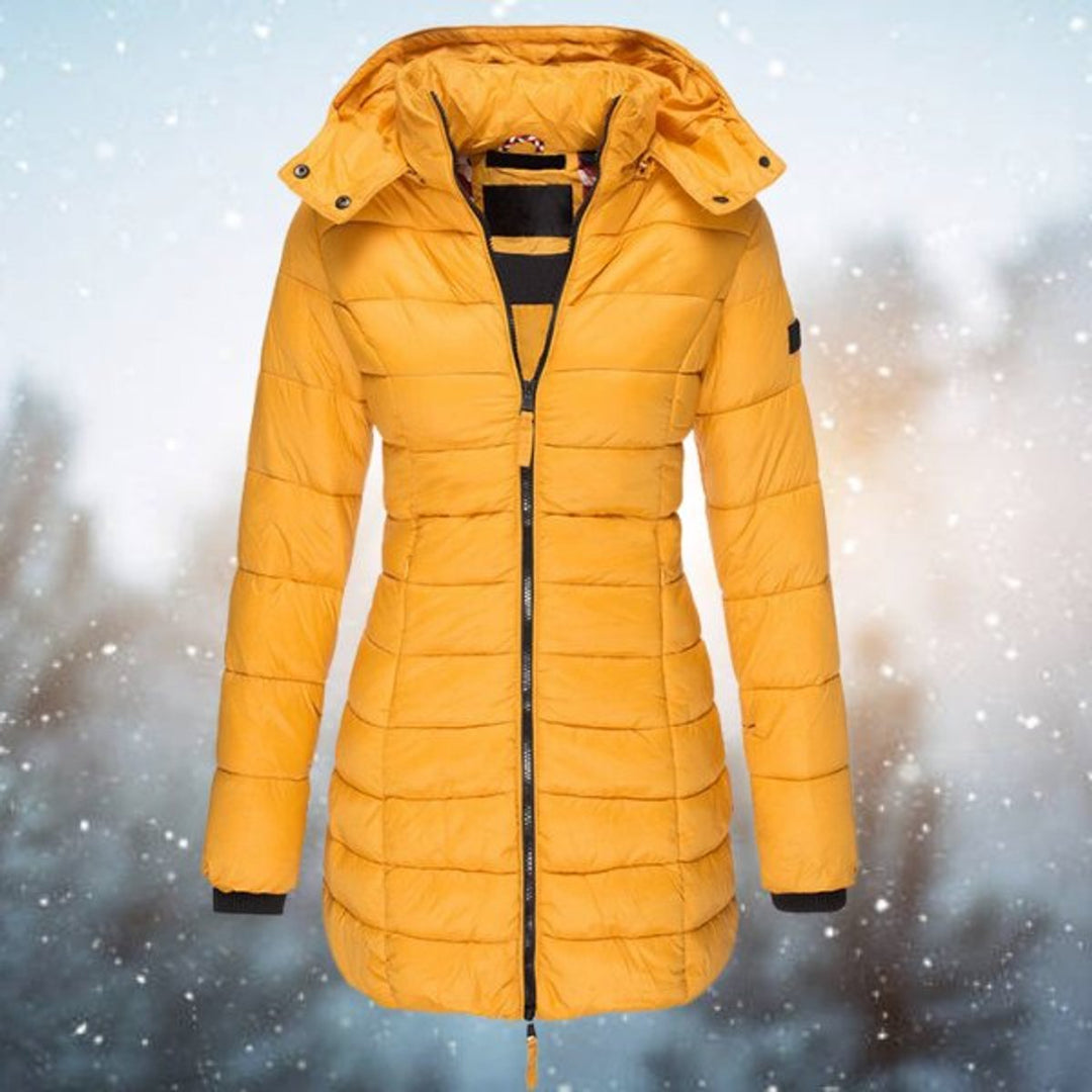 Emilia | Veste matelassée pour femmes avec capuche, cintrée et chaude