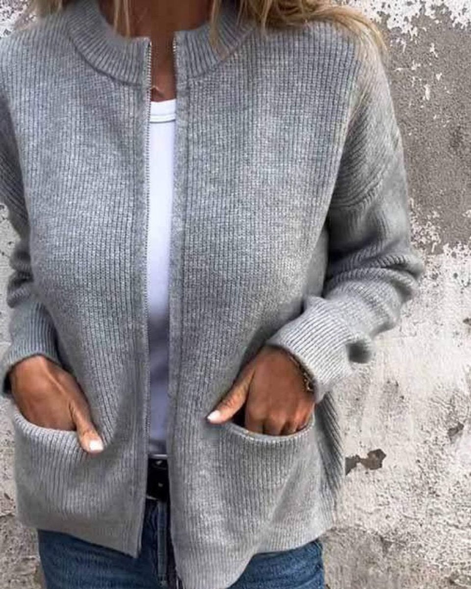 Clara | Cardigan en tricot pour femmes avec fermeture éclair, coupe décontractée, poches avant