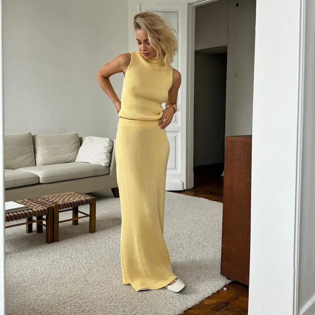 Ensemble Tricot Femme avec Top sans Manches Col Roulé et Jupe Maxi