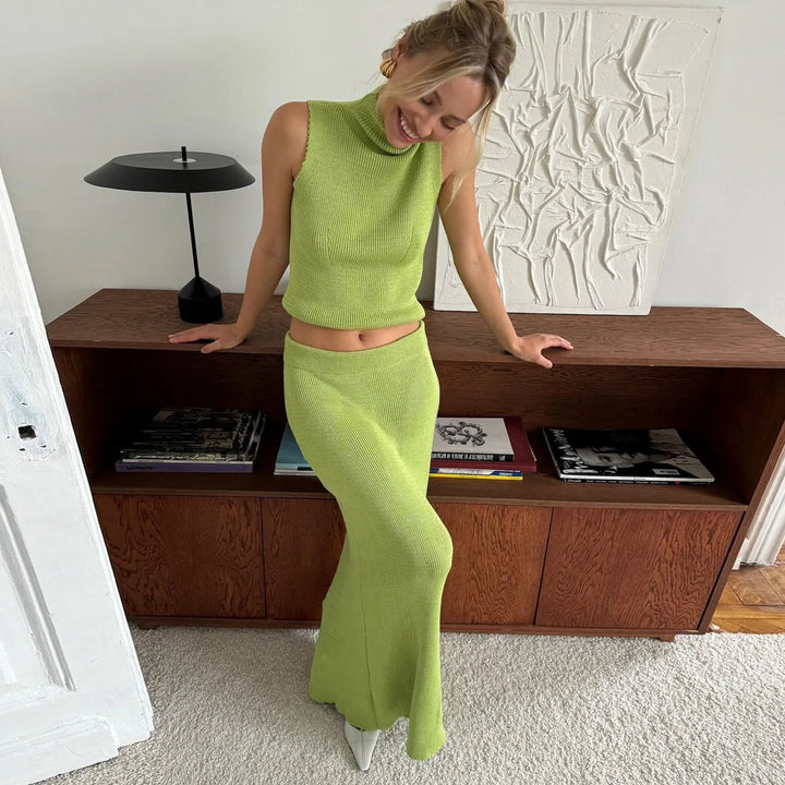 Ensemble Tricot Femme avec Top Sans Manches Col Roulé et Jupe Maxi