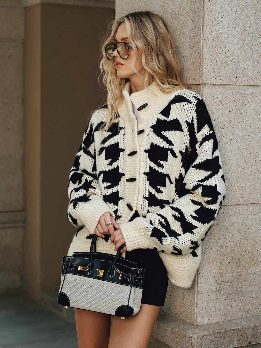 Gilet pour femmes avec motif pied-de-poule et patte de boutonnage