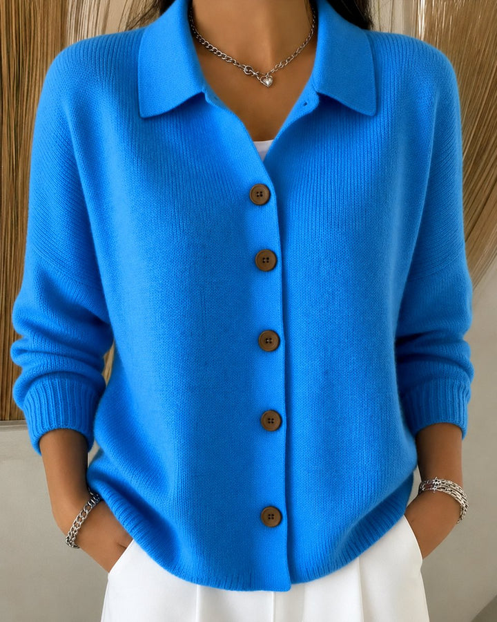 Nora | Veste en tricot pour femmes avec col chemise et boutonnière Coupe décontractée
