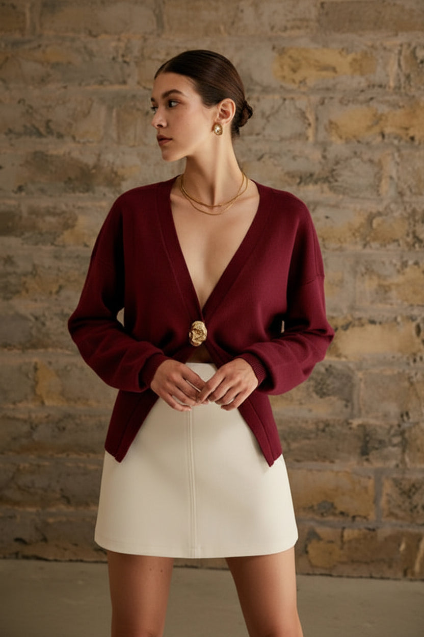 Cardigan pour femmes avec décolleté en V, fermeture à boutons et manches longues